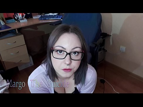 ❤️ Seksi djevojka s naočalama duboko siše dildo na kameri ❤️❌ Porno na bs.passionateembracespotlight.ru